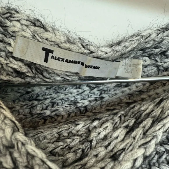 Alexander Wang One Shoulder Cropped Sweater size S - Picture 4 of 5